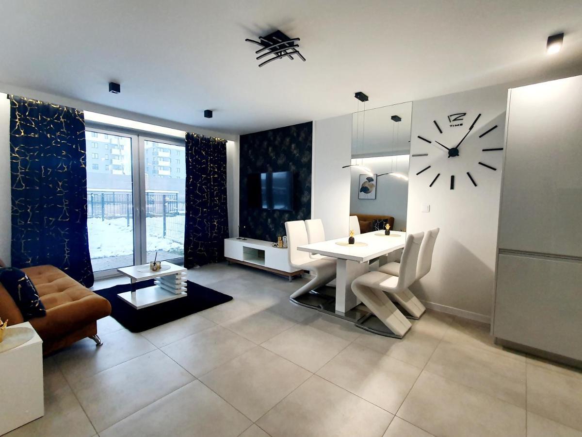 Konopnickiej 88 Cosy Apartment ซอสนอวีแยตส์ ภายนอก รูปภาพ