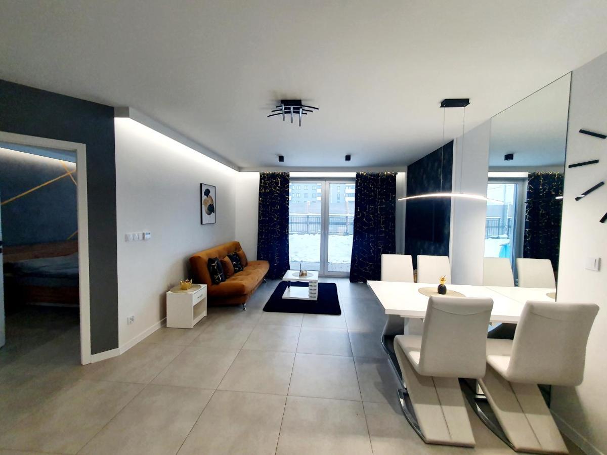 Konopnickiej 88 Cosy Apartment ซอสนอวีแยตส์ ภายนอก รูปภาพ